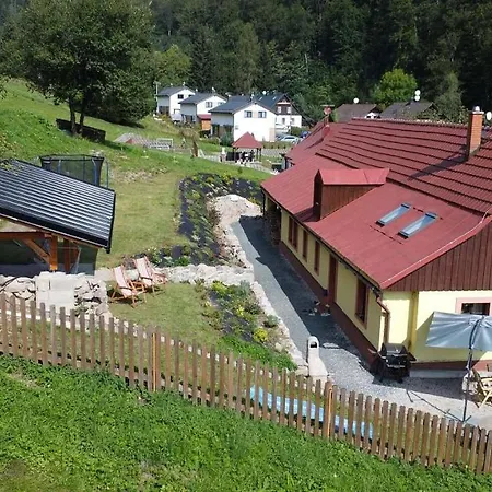 Alma Alpesi faház